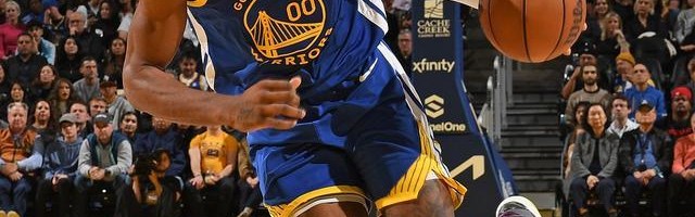 九游体育在线网站-2年4500万&amp;amp;球队选项&amp;amp;放弃否决权！库明加没接受因他真不想回勇士